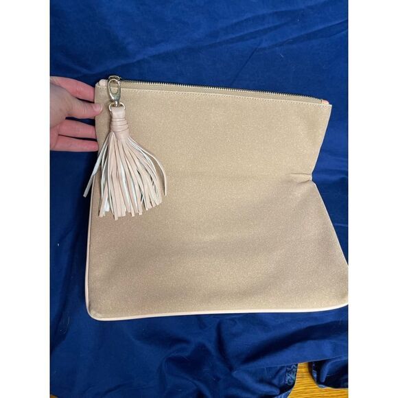 Who What Wear Beige & Pink Clutch - Picture 2 of 6